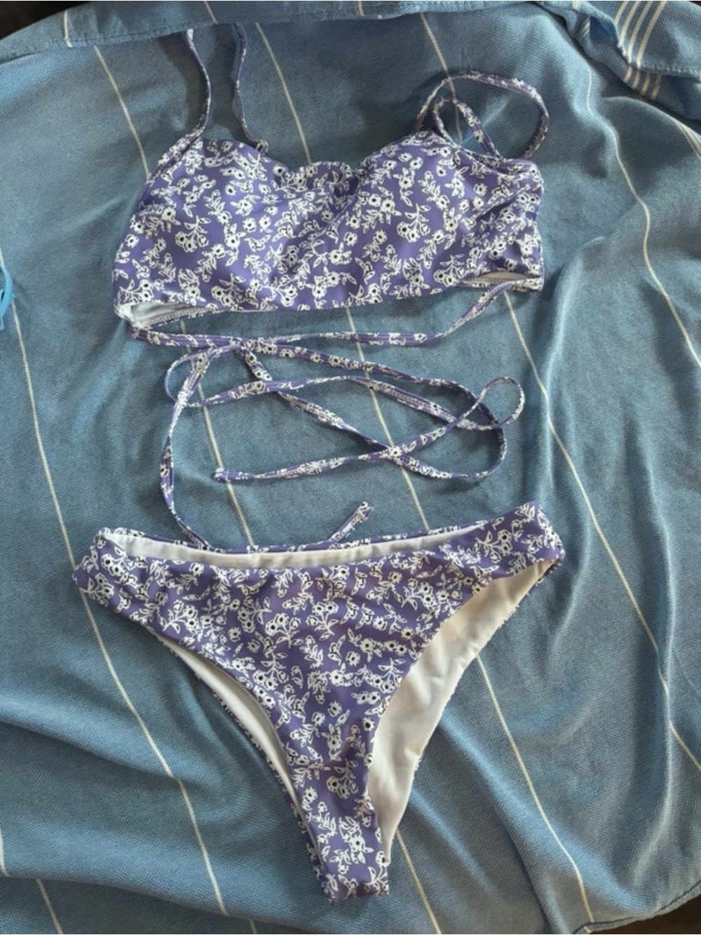 SHEIN Purple Floral Lace-Up Bikini Set